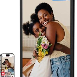 Smart Digital Photo Frame - Black Border